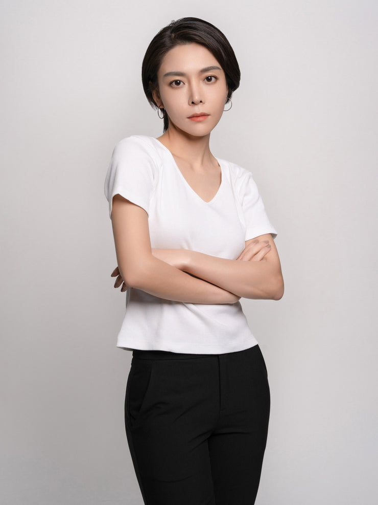 Ribbed V-neck