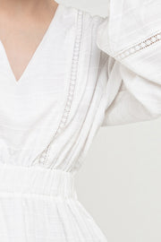 Diagonal Lace