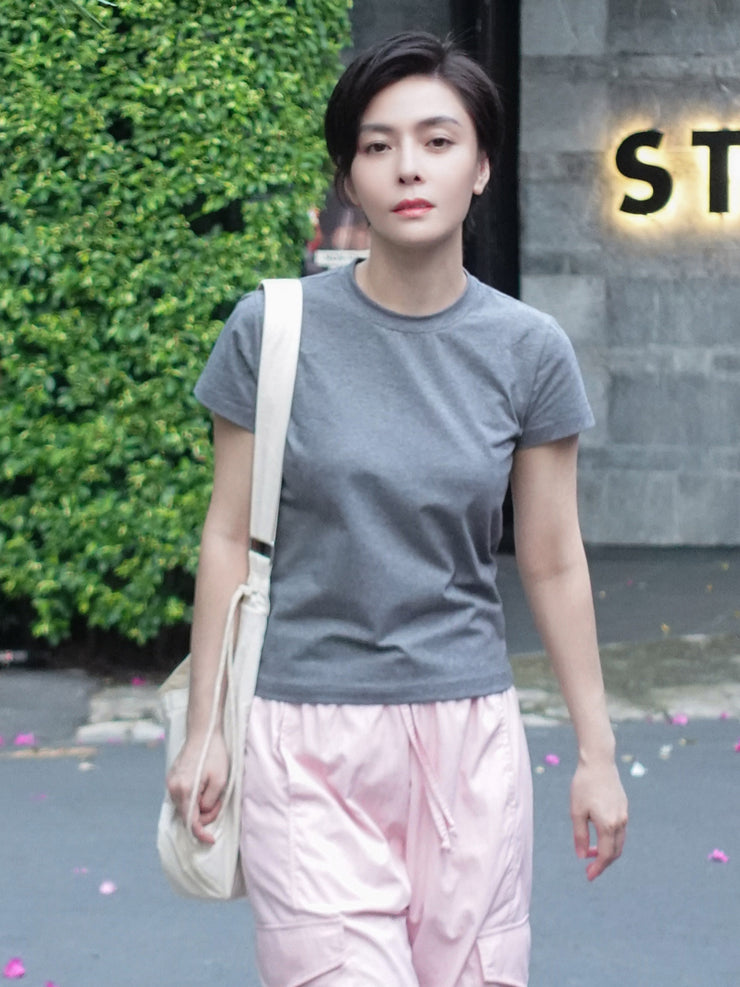 Basic T-Shirt