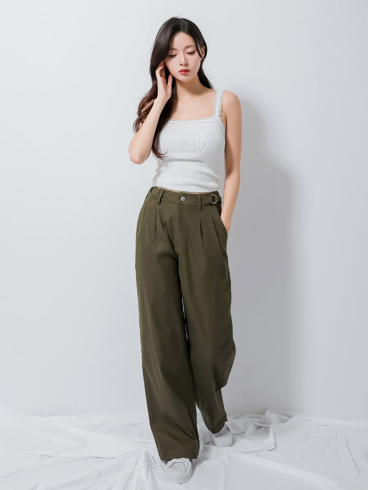 Tucked Trousers